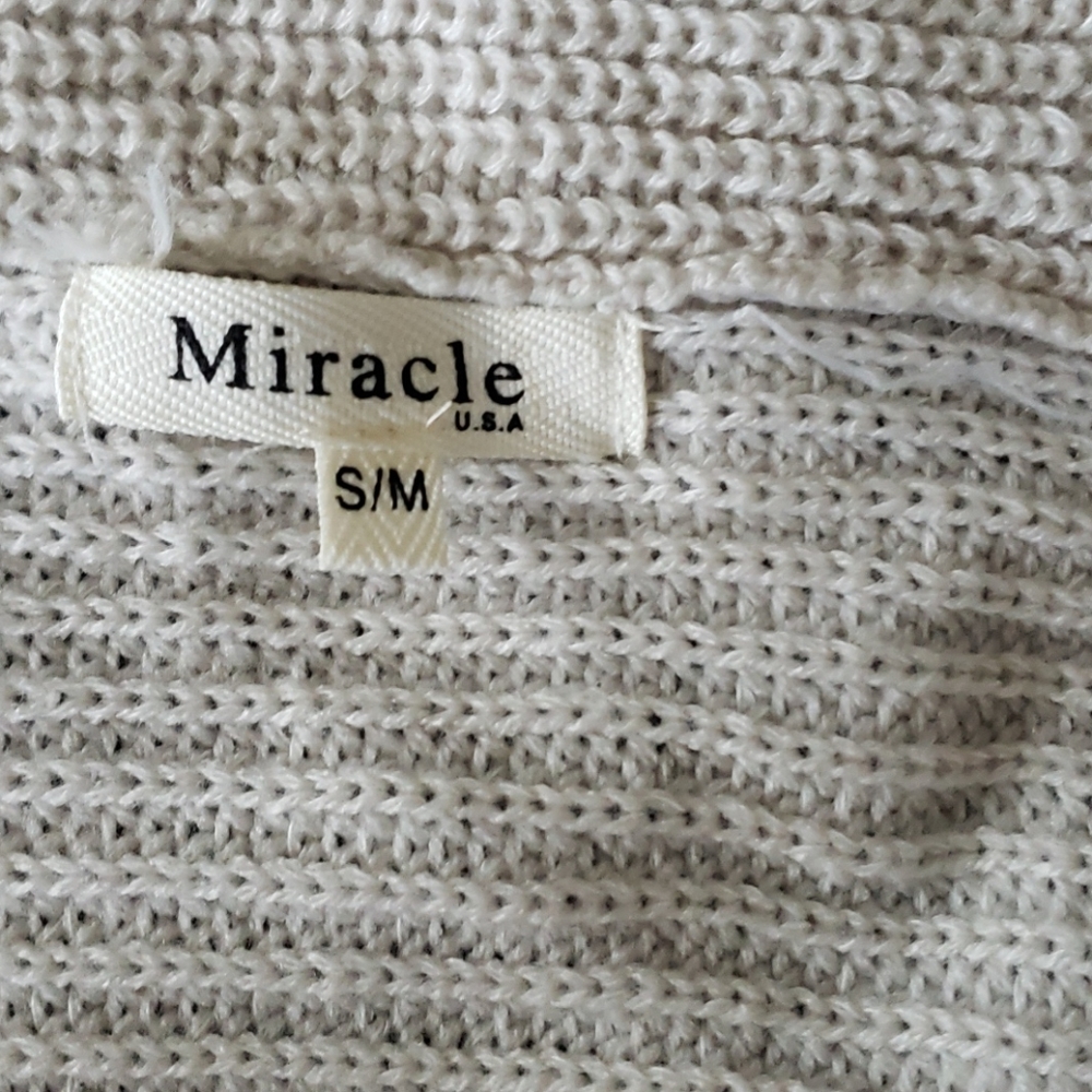 Sweater - Picture 2 of 3
